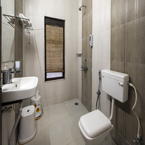 Dak Bunglow Home Stay